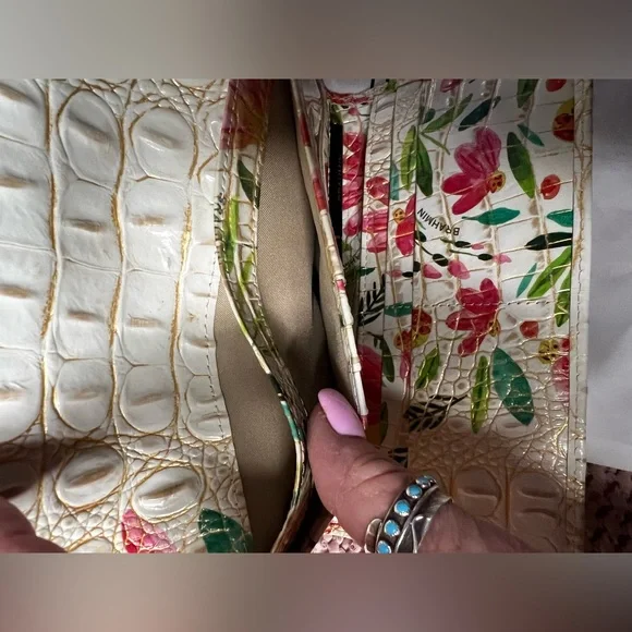 Brahmin soft Checkbook Wallet with Dustbag - Picture 7 of 13